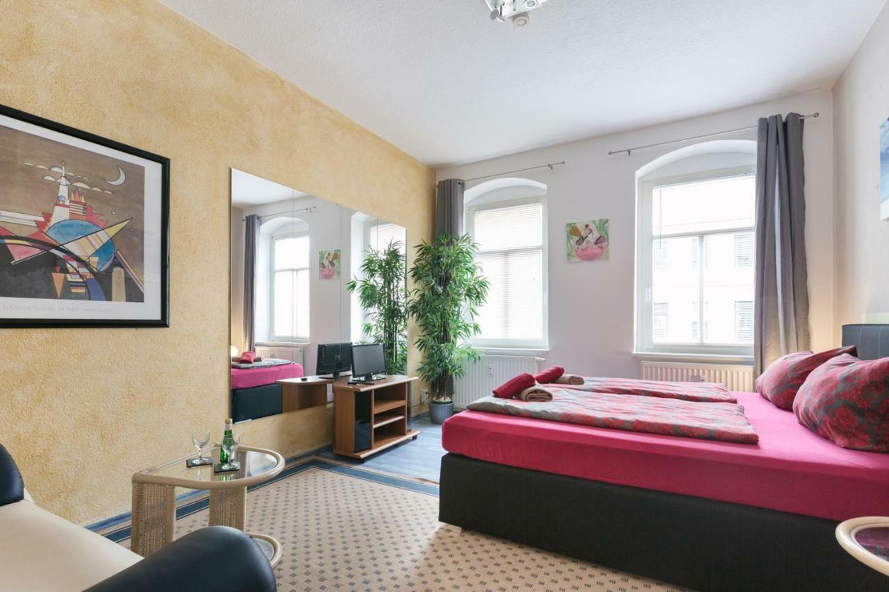 Ferienwohnung Residenz Bis 6 Gaeste , Ferienwohnung Dresden Bis 4 Gaeste, Ferienwohnung Elbflorenz Bis 2 Gaeste Exteriér fotografie